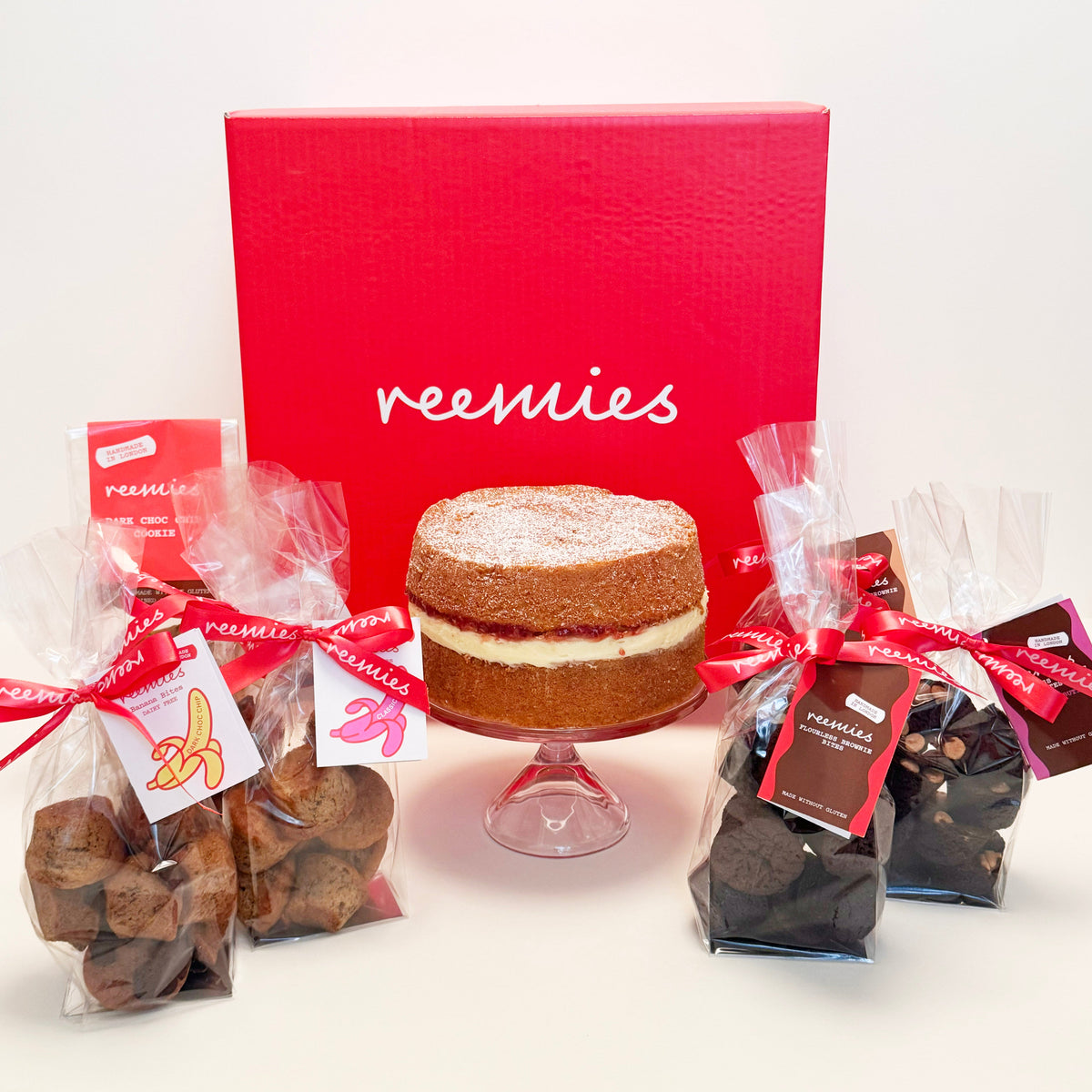 Hampers & Gifting reemies cakes