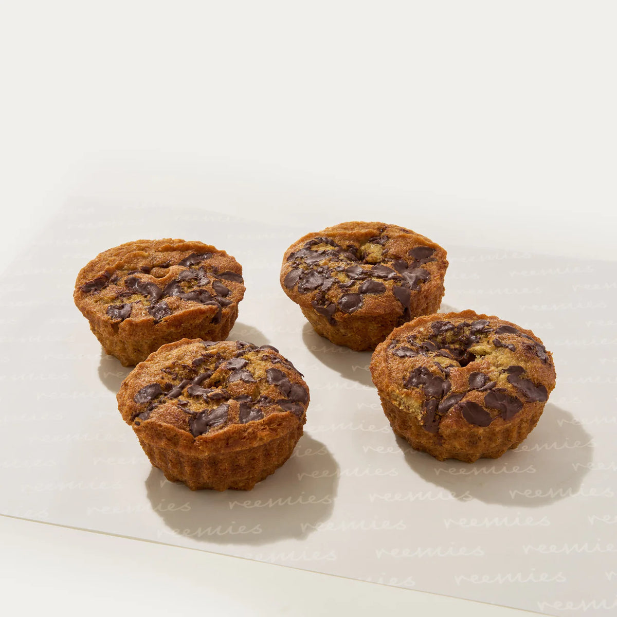 Banana Mini Bundts (box of 4) / Combinations – reemies cakes
