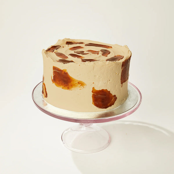 Chocolate / Vanilla Buttercream with Dulce Centre Layer