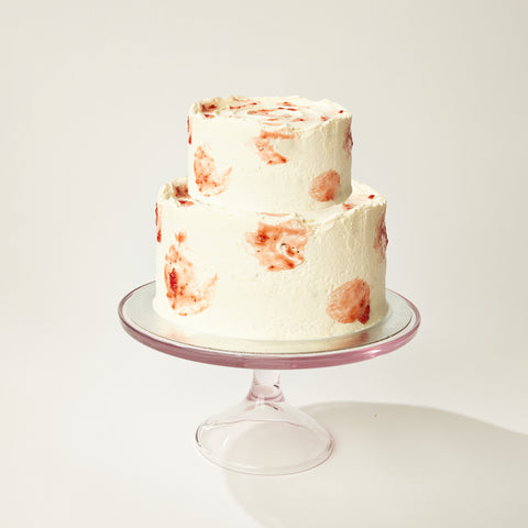 Vanilla Two Tier Cake / Strawberries & Cream Buttercream